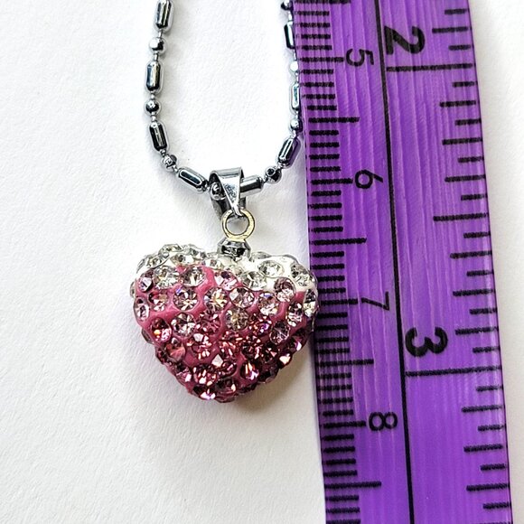 Small Pink Heart Shape Pendant on a 18K Silver Necklace - Picture 8 of 12